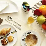 Salinas By Alboi Group أفيرو
