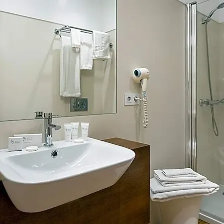 Salinas By Alboi Group 3*