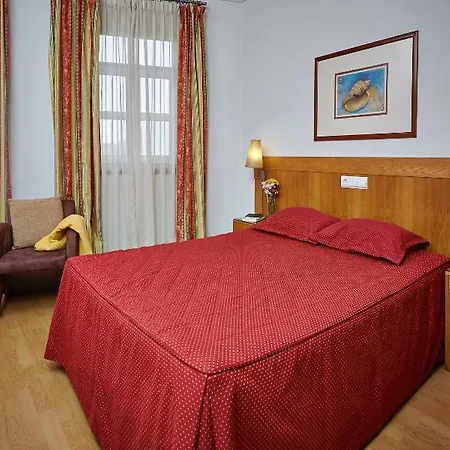 Hotell Salinas By Alboi Group 3*