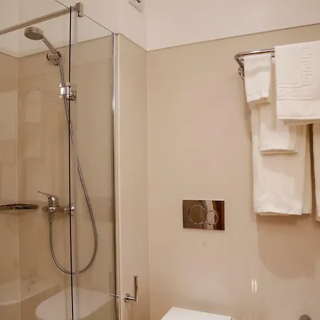 Salinas By Alboi Group