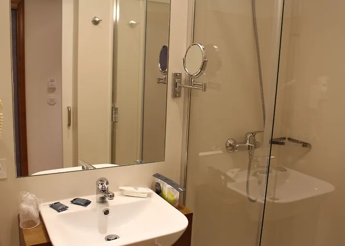 Salinas By Alboi Group מלון 3*